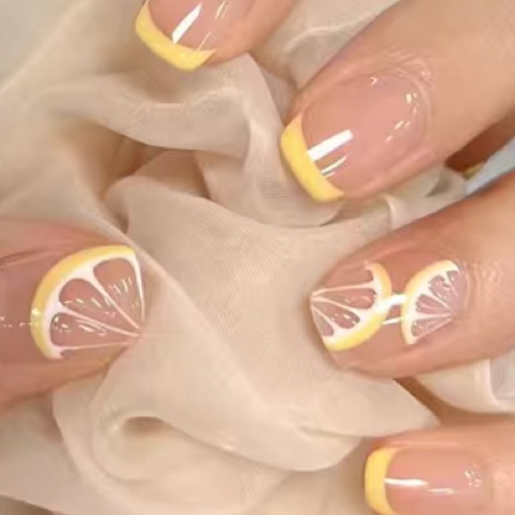 Sweet Citrus - Nail Junkie - full artificial nail set - Picture 3 of 3